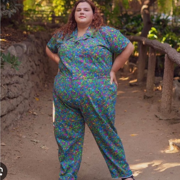 Big Bud Press Short Sleeve Jumpsuit -XL1 in Moss Blossom - Picture 5 of 7